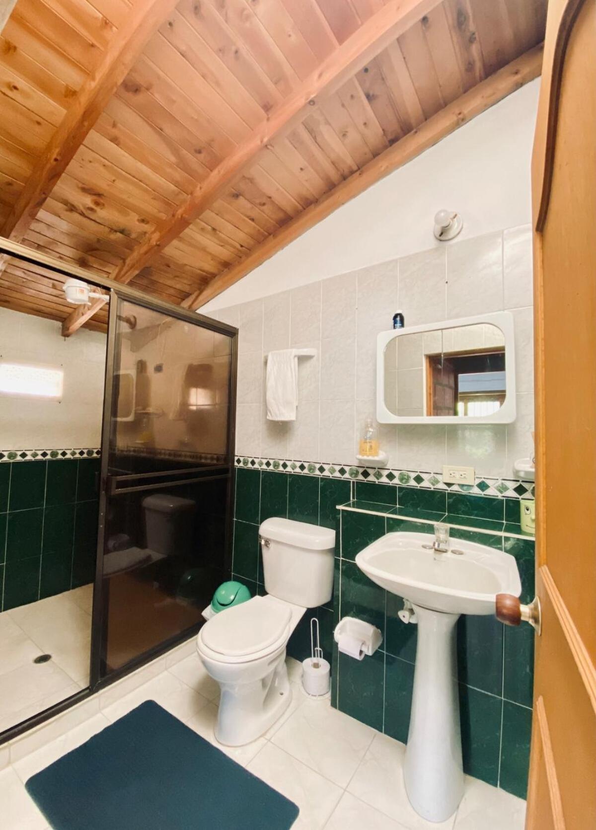 Next To The Airport - Cute Home Rionegro Bagian luar foto