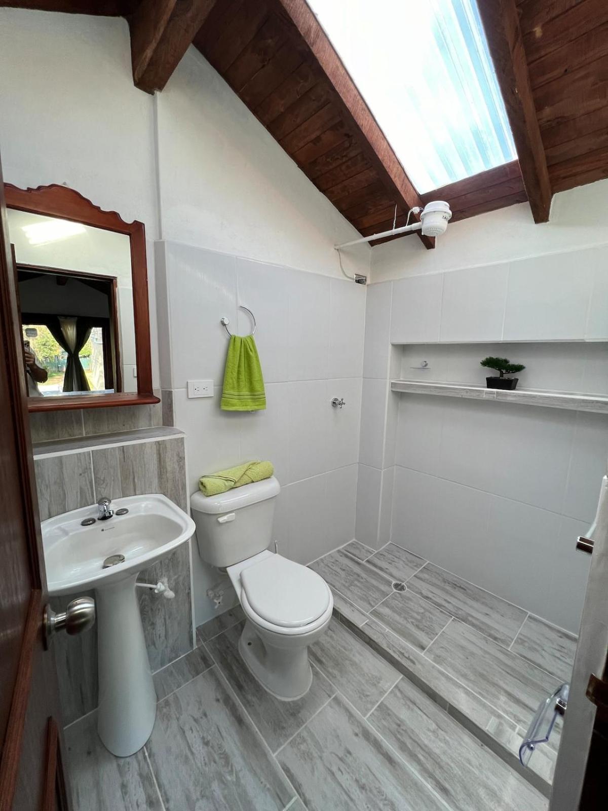 Next To The Airport - Cute Home Rionegro Bagian luar foto