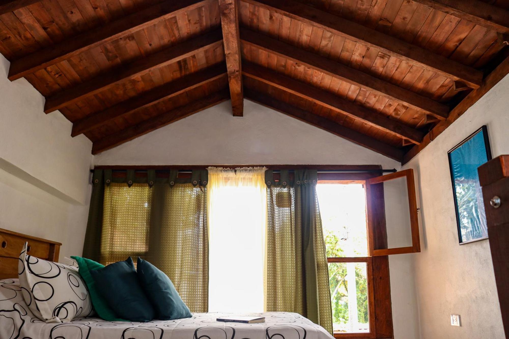 Next To The Airport - Cute Home Rionegro Bagian luar foto